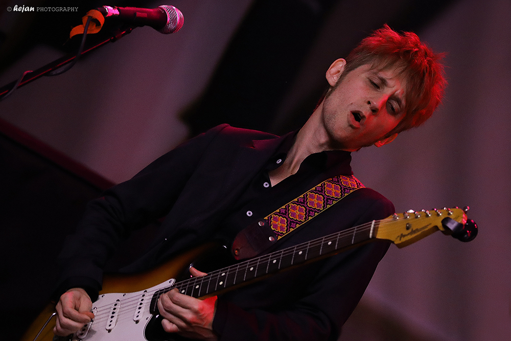 JazzClub - SHAUN BOOKER