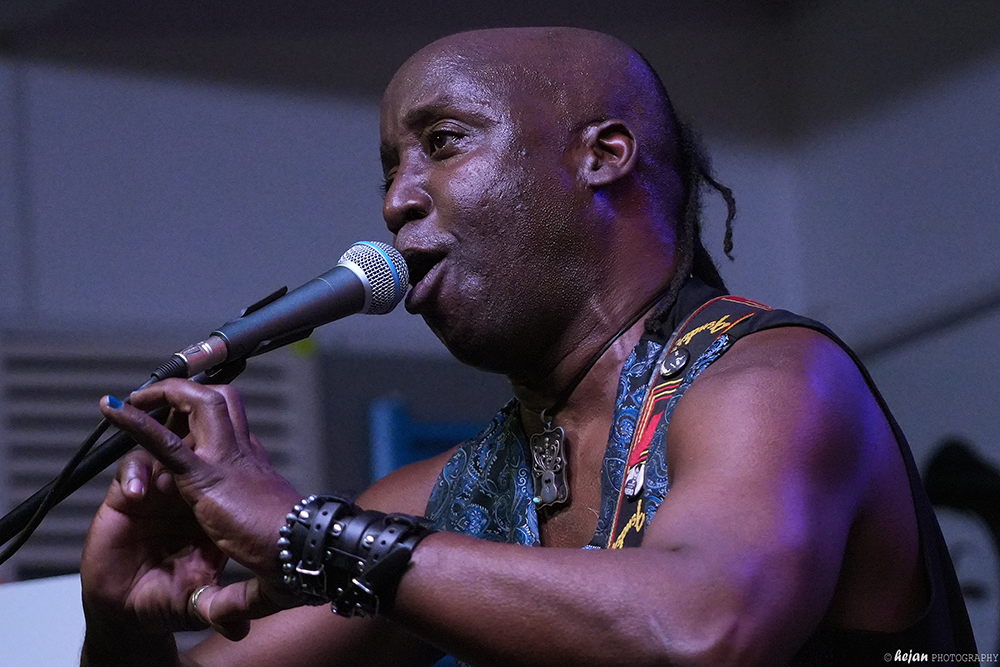 JazzClub - Joanna Dudkowska Band feat. Chuc Frazie