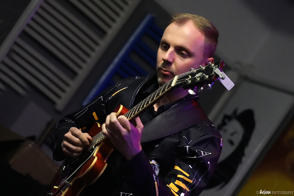 JazzClub - Andrzej Święs Trio