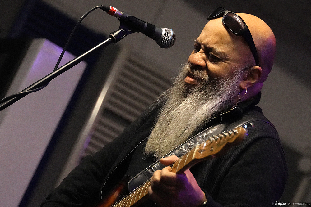 JazzClub - Niki Buzz Band