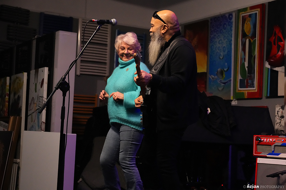 JazzClub - Niki Buzz Band