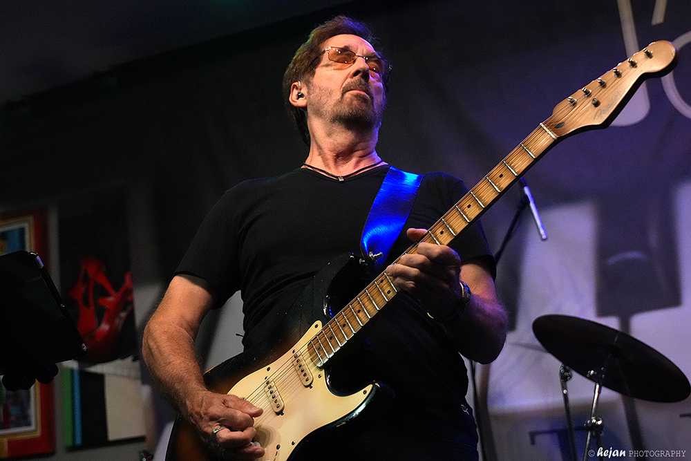 JazzClub - Cliff Stevens