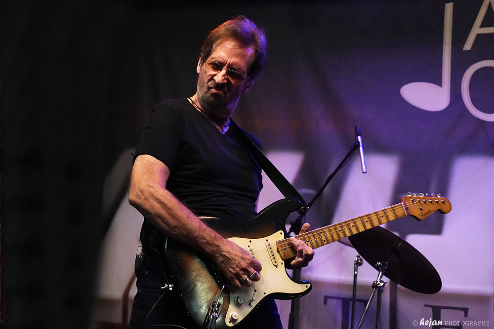 JazzClub - Cliff Stevens